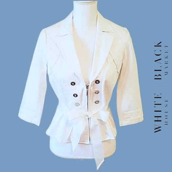 White House Black Market Jackets & Blazers - 🎉Host Pick🎉 WHBM | Beautiful Crisp White Jacket